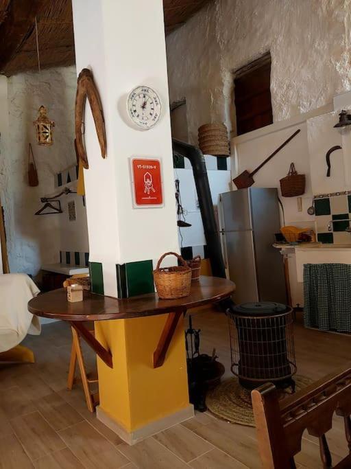 La Casita Del Horno Villa Pedralba Bagian luar foto